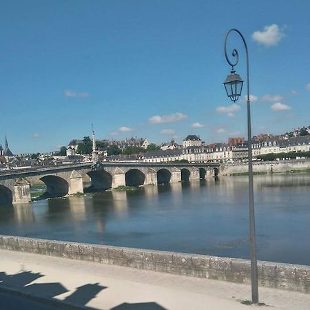 La Petite Maison Du Quai Apartman Blois Kültér fotó